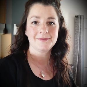 Meet your Posher, Julie